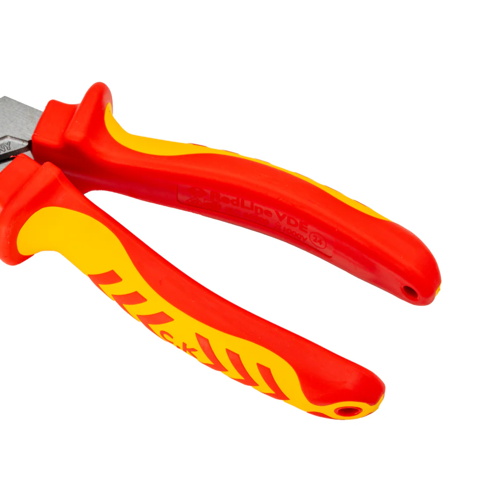 CK T39072A 160 RedLine VDE Combination Plier 160mm - Image 5