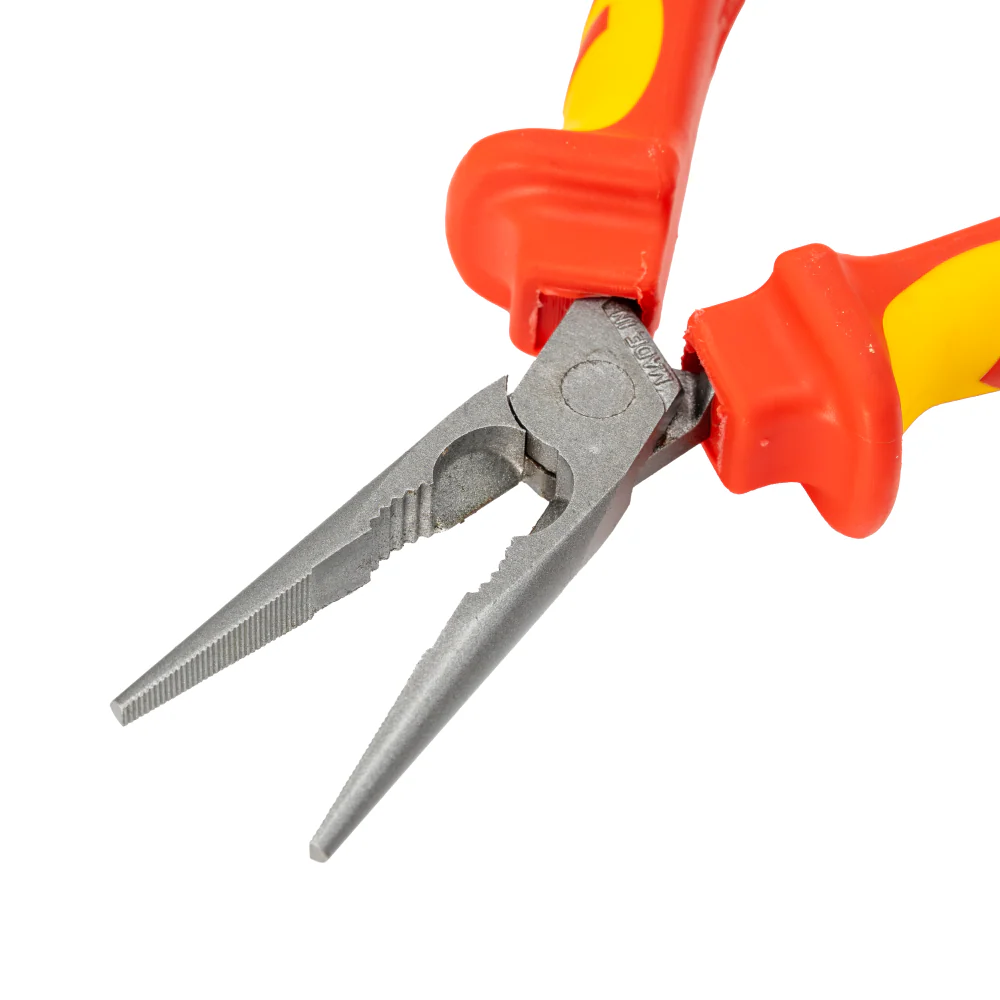 CK T39076A 170 RedLine VDE Snipe Nose Plier 170mm Straight - Image 3