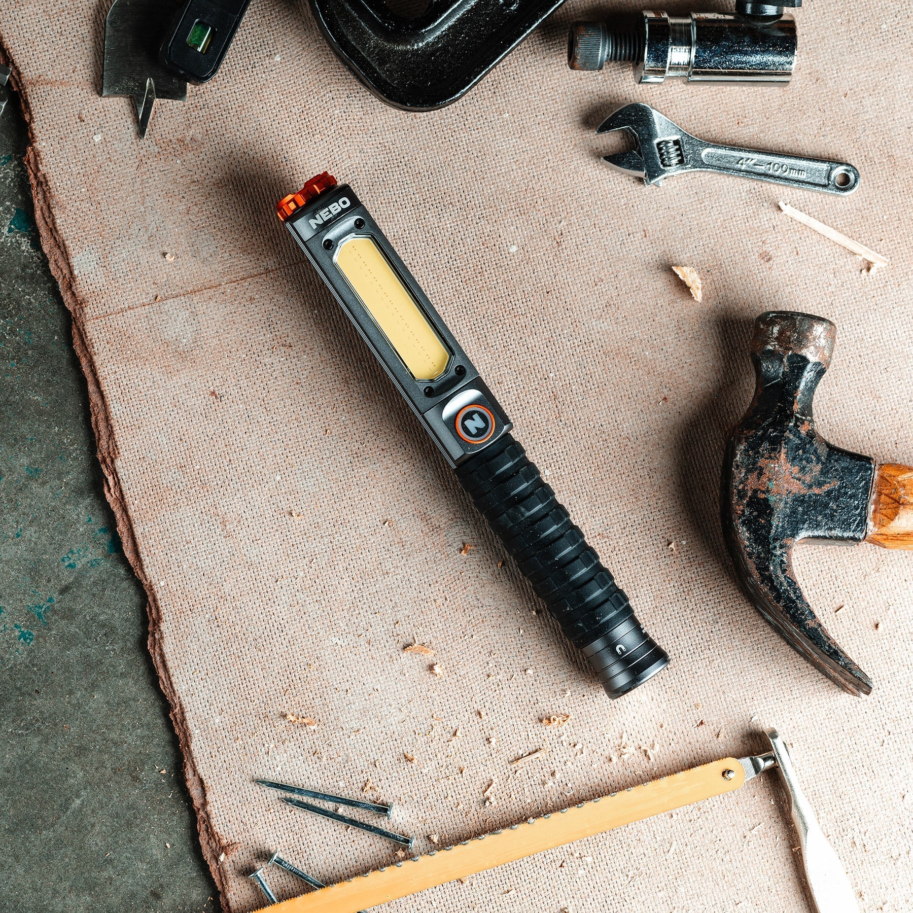 Nebo NE1033 Big Larry Pro Rechargeable LED Torch - Image 3