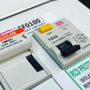 FuseBox SFO100RA Fused Switch with 100A Type A RCD - Image 3